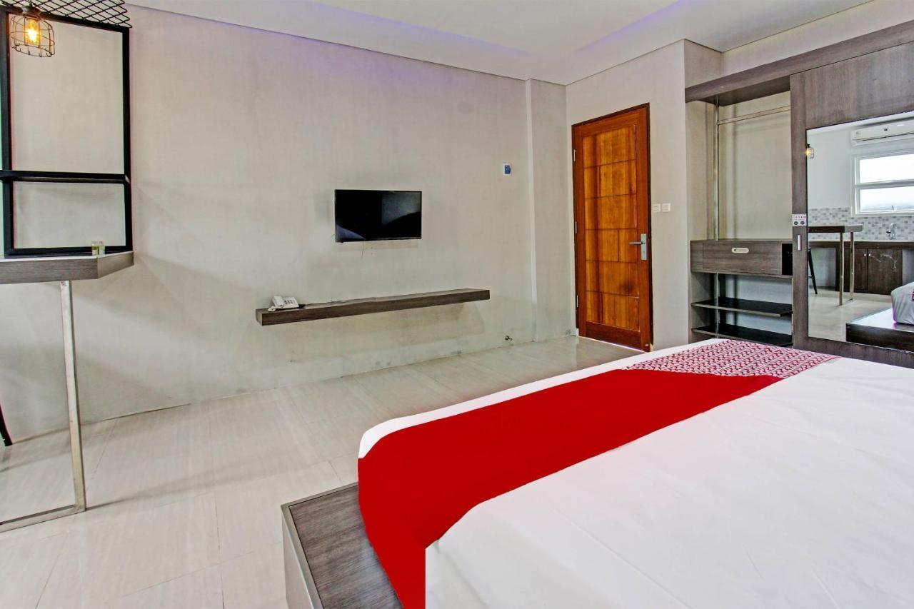 Capital O 91384 Rintaka Residence Senggigi Eksteriør billede