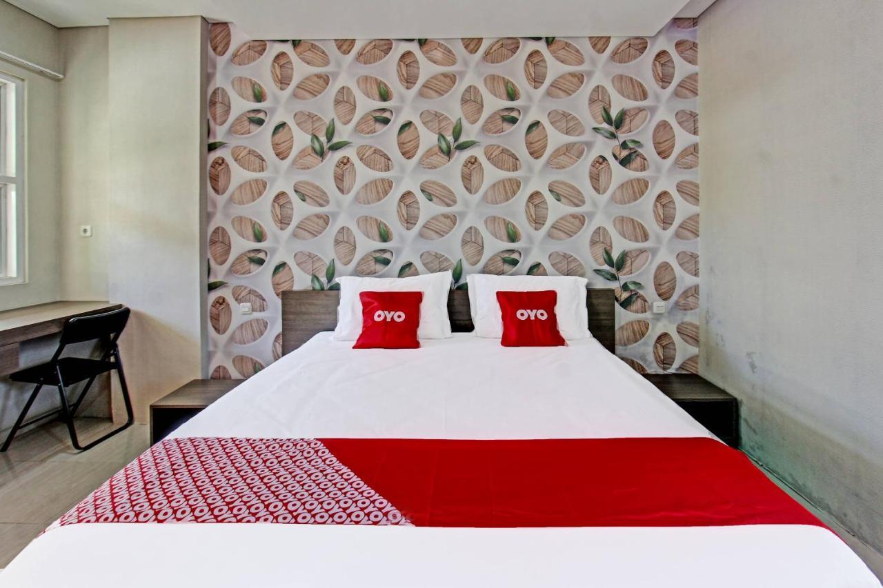 Capital O 91384 Rintaka Residence Senggigi Eksteriør billede
